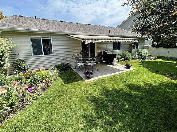 5th image of 1558 W Tualatin Dr