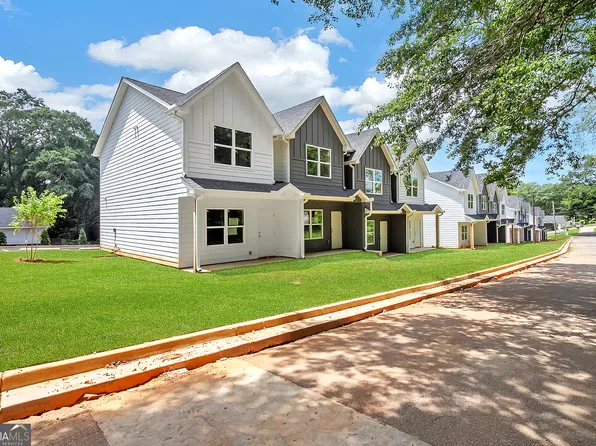 50 S Jackson St #103, Forsyth, GA 31029