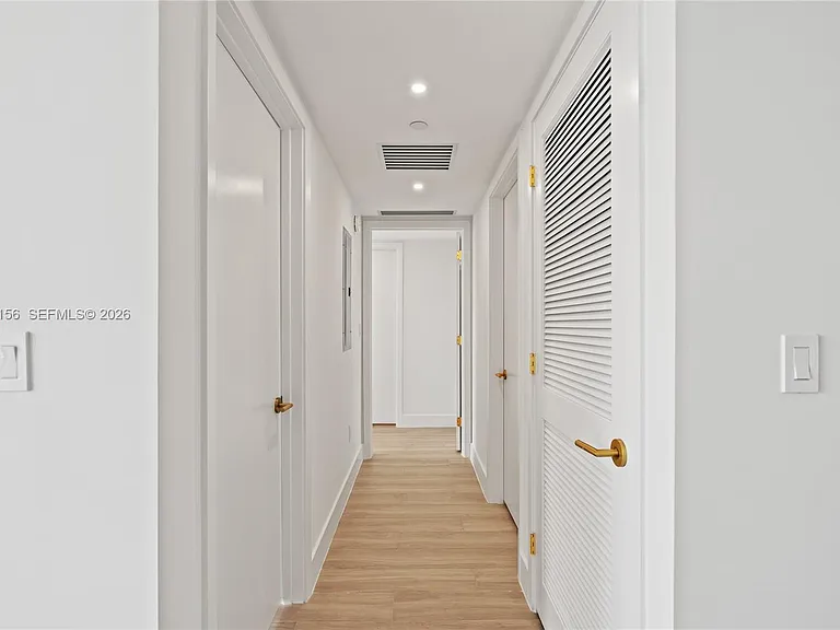 90 NE 32nd St #627 — Photo 15