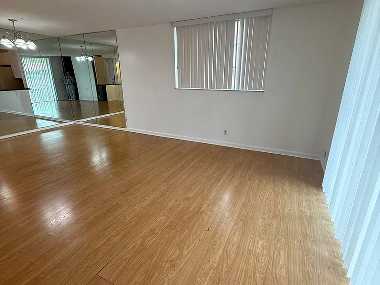 404 NW 68th Ave #206 — Photo 14