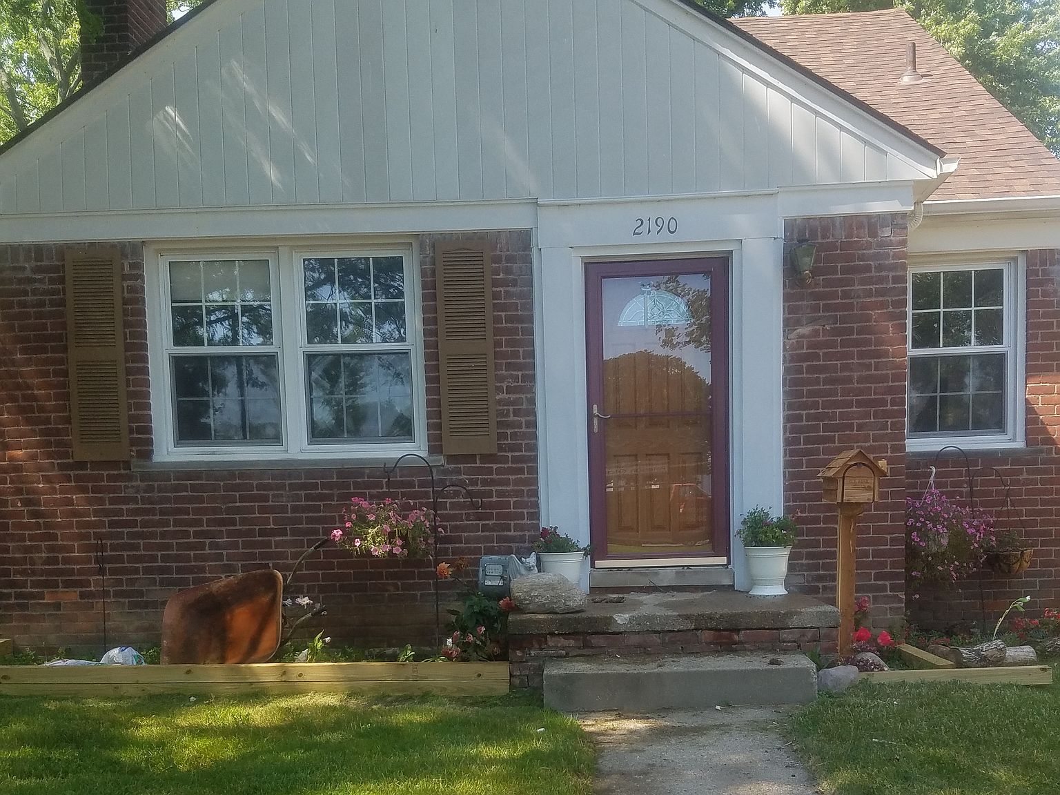 2190 Catalpa Dr, Berkley, MI 48072 Zillow