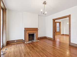 905 N 48th St #A, Philadelphia, PA 19131