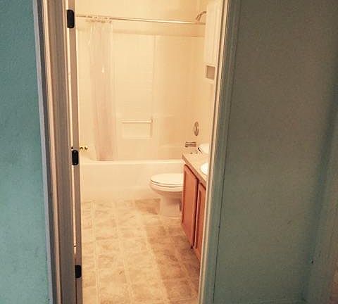 5th image of 2378 Barons Ct