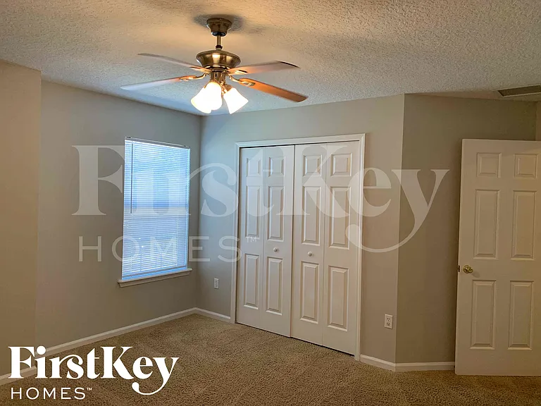 2831 Harvest Moon Dr — Photo 33
