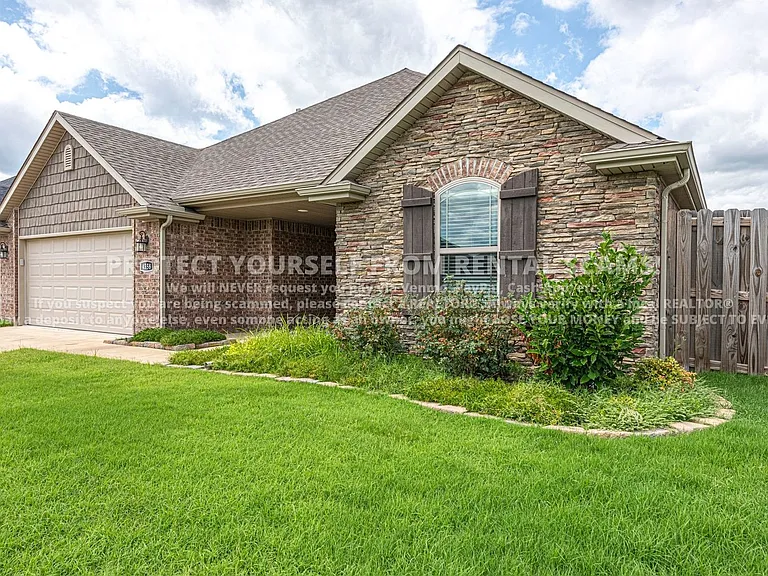 4358 W Barhem Dr — Photo 18