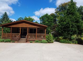 W2635 Hartman Rd, Mindoro, WI 54644