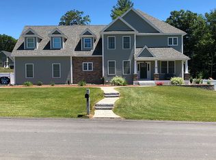 60 Silverbrook Rd, Salem, NH 03079