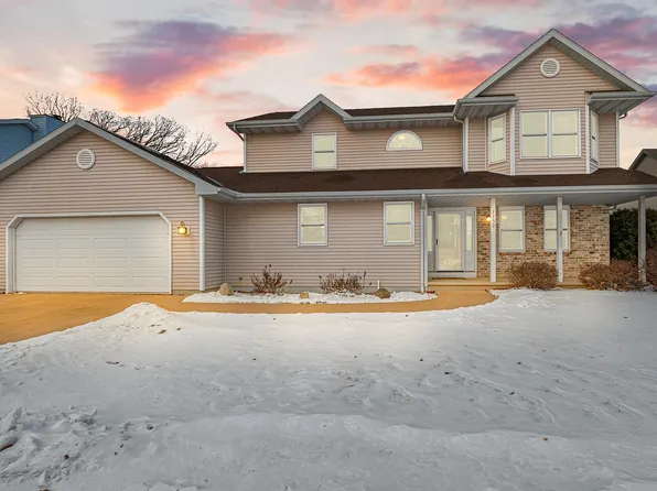 1150 Laager Ln, Oshkosh, WI 54902