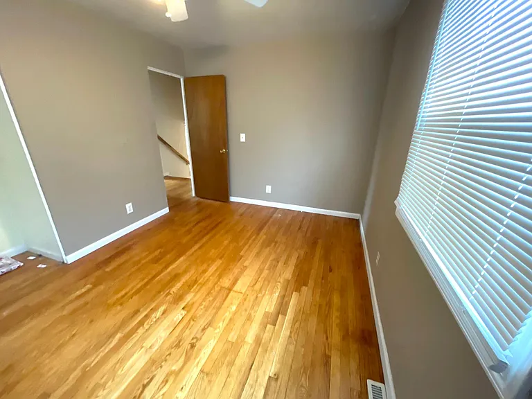 7943 Anderson Ave NE — Photo 13