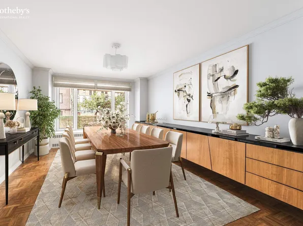 1050 5th Avenue image 5 of 12