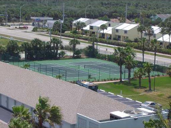 3rd image of 2800 N A1a APT 1003
