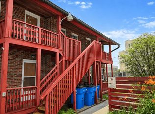 223 W Washington Ave APT E, Jackson, MI 49201