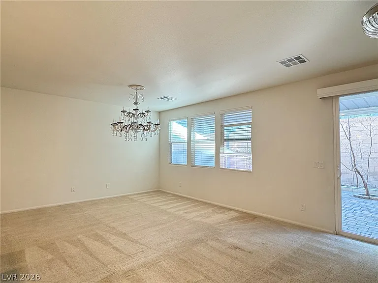 5573 Anshan St — Photo 5
