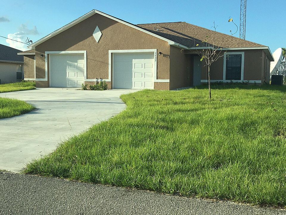 1st image of 1431/1433 SE 10th Ter