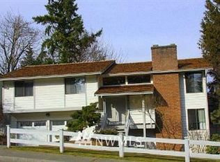 8710 NE 143rd St, Kirkland, WA 98034