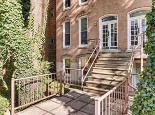 837 S Laflin St #3, Chicago, IL 60607