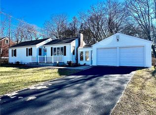 4 Meier Rd, Poughkeepsie, NY 12603