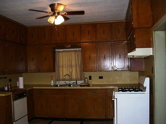 5th image of 2322 W 2nd St