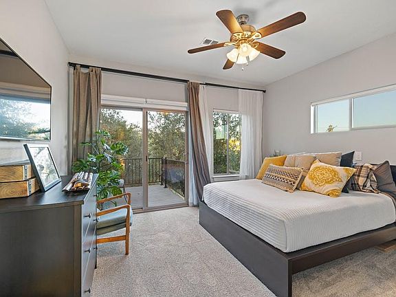 4th image of 4001 Paloma Cir Unit A
