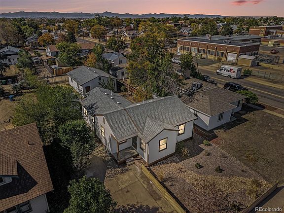 2nd image of 111 S 9th Avenue