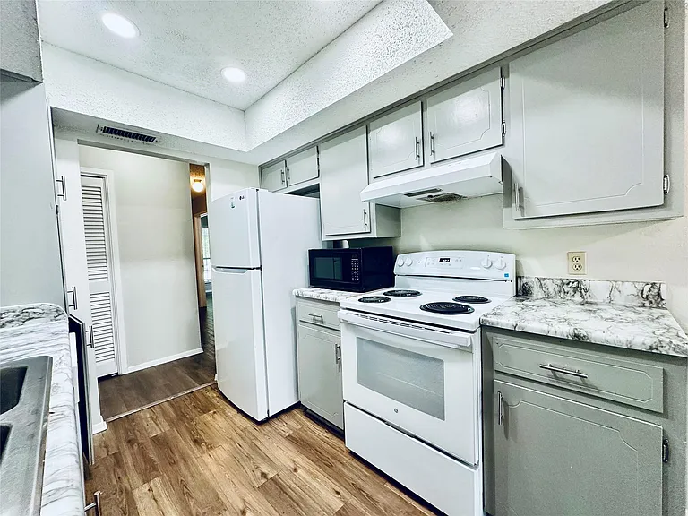 1504 Sagebrush Dr — Photo 11