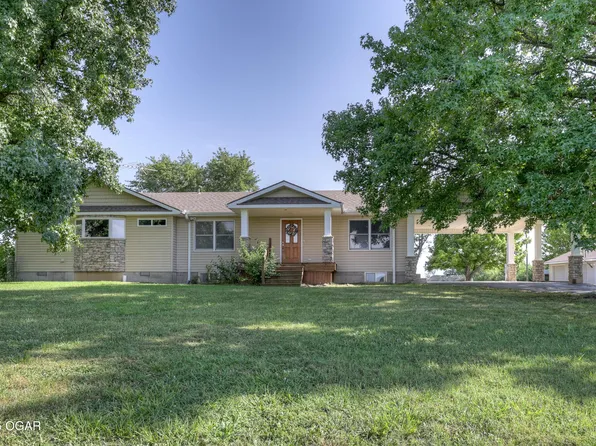 407 E Central Rd, Lamar, MO 64759