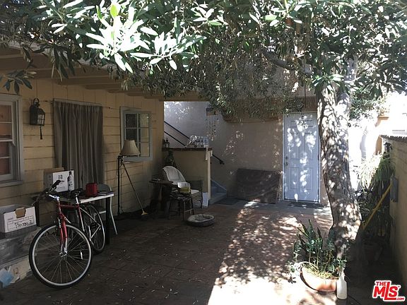 5th image of 3809 Hollypark Pl