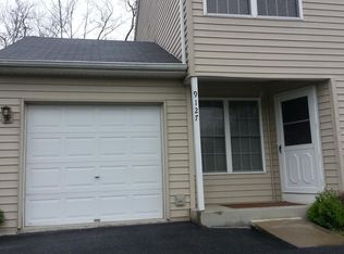 9127 Joyce Ln, Hummelstown, PA 17036