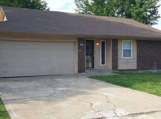 122 W Honolulu St S, Broken Arrow, OK 74012