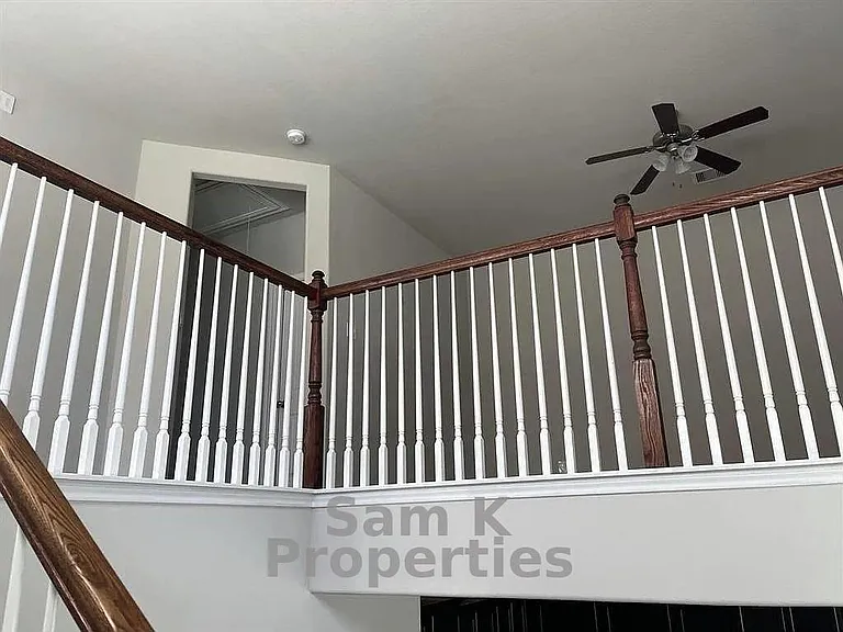 3413 Harvest Meadow Ln — Photo 8