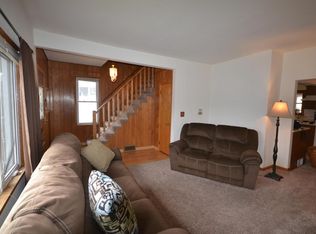 212 Oak St, Slinger, WI 53086