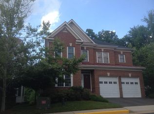 9204 Topaz St, Fairfax, VA 22031