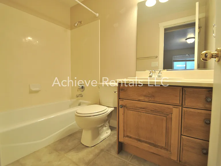 1035 N 130 W #100 — Photo 20