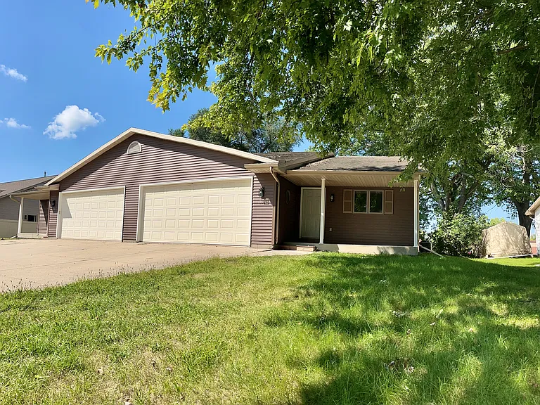 1514 Utah St — Photo 1