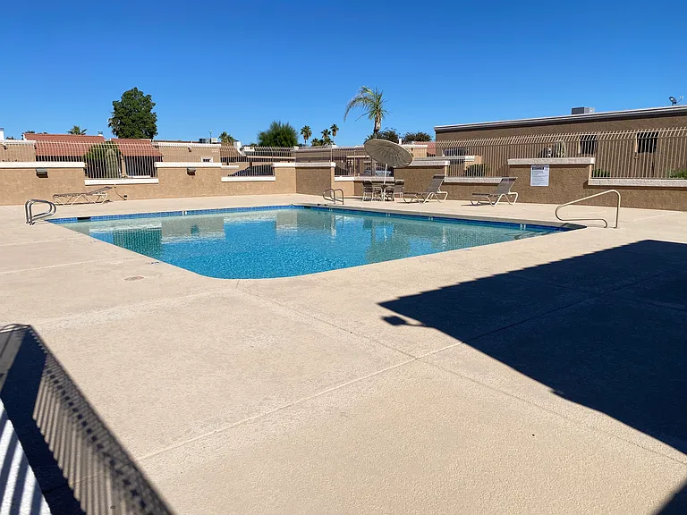 502 W Tonopah Dr #6 — Photo 17