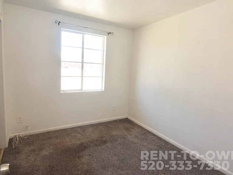 941 S Baylor Dr — Photo 19