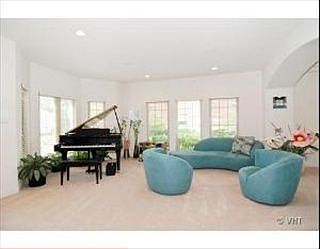 1st image of 1580 Country Ln