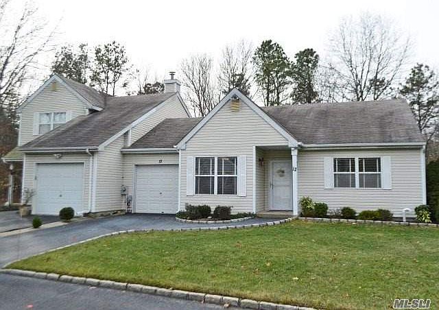 1st image of 12 Lindsey Ct