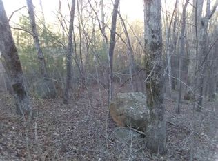 174 Babbling Brook Ln, Copperhill, TN 37317