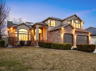 3116 W Current Creek Dr, South Jordan, UT 84095