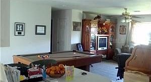 3rd image of 724 Bear Way