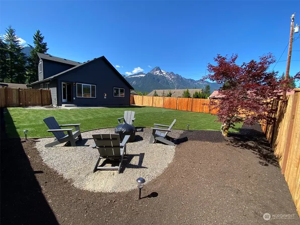 1002 Riddle Street, Darrington, WA 98241
