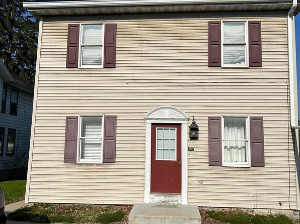 102 S High St, Selinsgrove, PA 17870