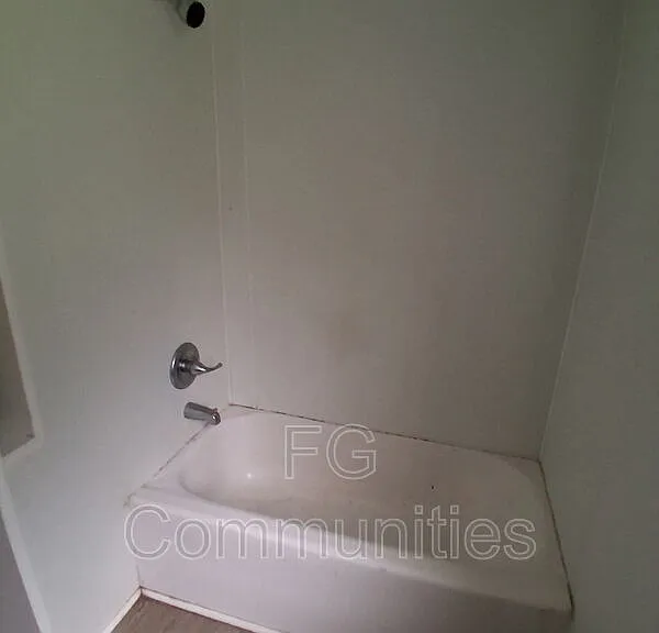 1754 Zion Rd #31 — Photo 5