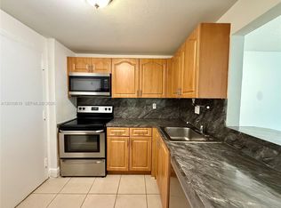 9143 SW 77th Ave APT B109, Miami, FL 33156