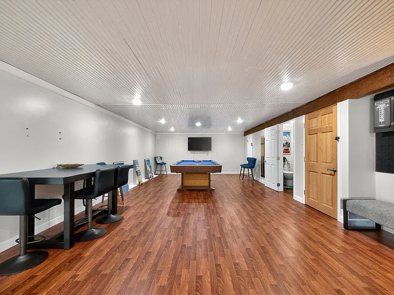 505 S County Road 200 W — Photo 15