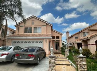 11782 Puerto Real Rd, Fontana, CA 92337