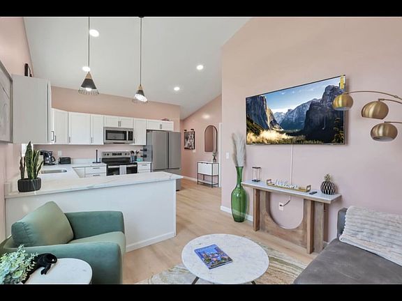 3rd image of 278 Allen Ave