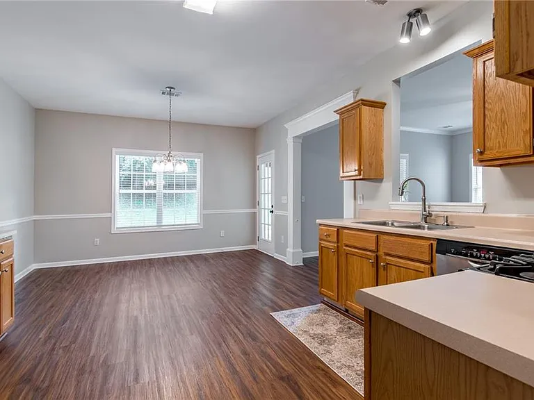 134 Lexington Parke Dr — Photo 14