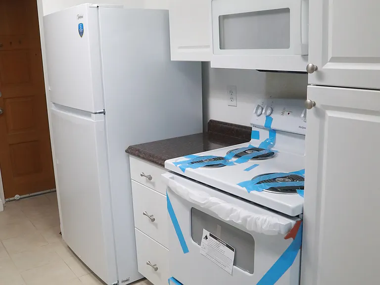 Kitchen appliances
